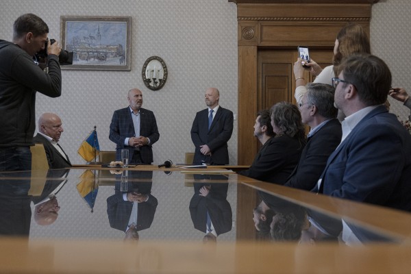 Podpis rámcové smlouvy - fotografie pořízené studenty Střední školy designu a módy, Prostějov