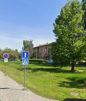 Oplocené malé dětské hřiště