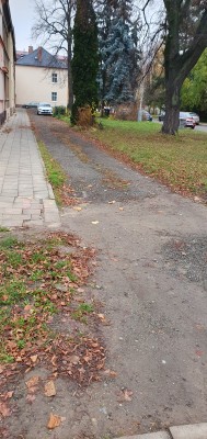 Vyasfaltování druhé poloviny obslužné komunikace na ul. Waitova