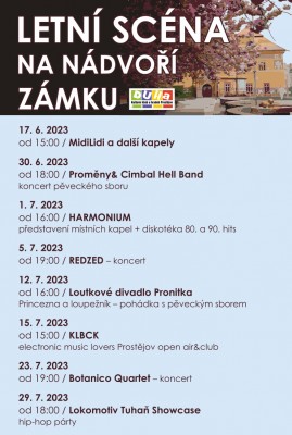 Letní scéna na nádvoří zámku - REDZED