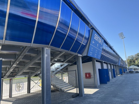 Výstavba nového fotbalového stadionu