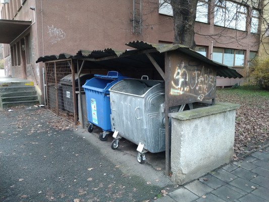 Projekt "Sousedský dvůr"