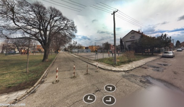 Sportovní hřiště Vícovská