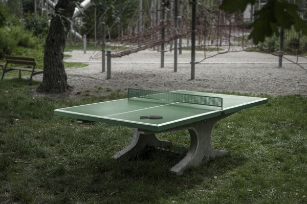 Venkovní stoly na stolní tenis a teqball