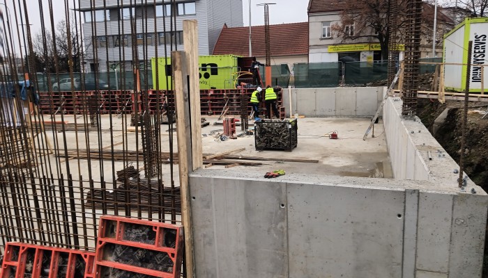 Dopravní terminál Újezd včetně parkovacího domu