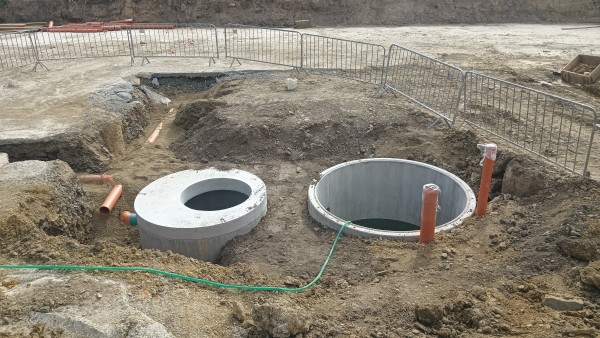 Parkovací dům - třetí dekáda července 2025