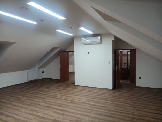 druhá dekáda prosince 2025