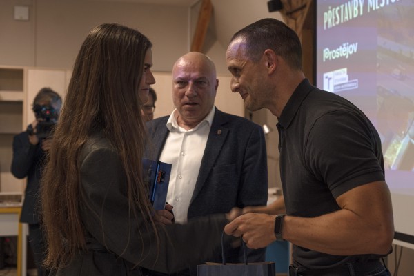 Vernisáž výstavy studentských návrhů přestavby městských lázní