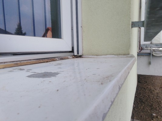 Polišenského 3 - výměna oken a parapetů