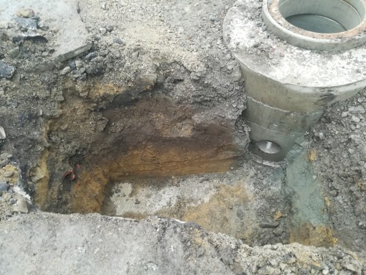 první dekáda ledna 2023 - příprava uliční vpusti ve vnitrobloku