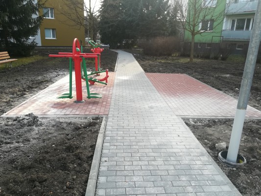 poslední dekáda února 2023