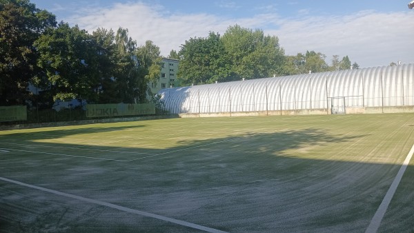 rekonstrukce bývalého antukového hřiště - druhá dekáda července 2025