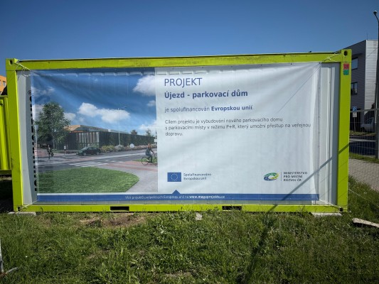 Parkovací dům - duben 2025