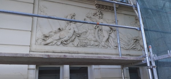 stav z konce října 2023