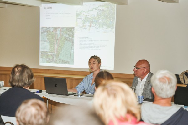 Foto z průběhu veřejného projednání - 9.5.2023