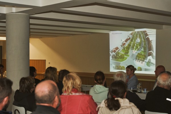 Foto z průběhu veřejného projednání - 9.5.2023