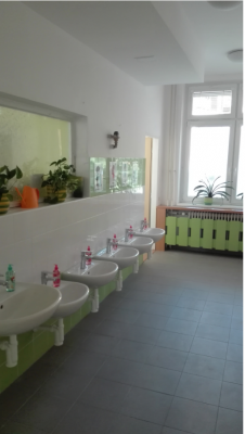 MŠ Partyzánská . oprava soc. zařízení