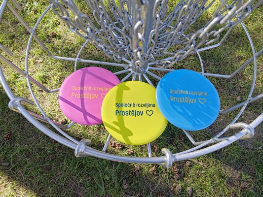 Disky k zapůjčení nebo zakoupení