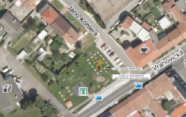 situace - umístění hřiště na pozemku