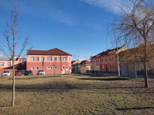 plocha pro nové hřiště