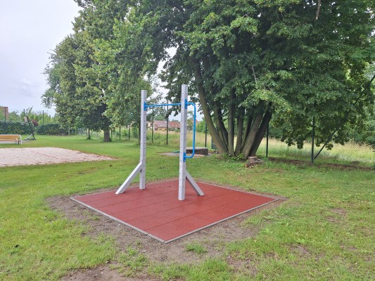 po umístění hrazdy