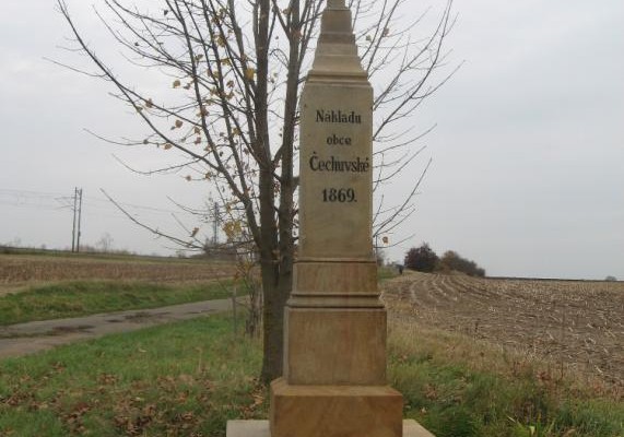 Kříž u Čechůvek na památku jezdecké srážky