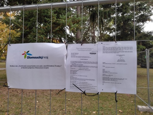 Návštěvnické zázemí v Kolářových sadech