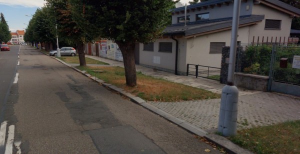 původní stav chodníku