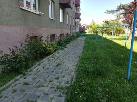 Chodník určený k odstranění