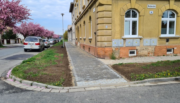 Oprava chodníků 2022 - ul. Nerudova