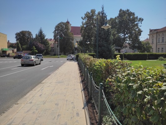 třetí dekáda července 2024 - část podél ul. Vápenice hotova