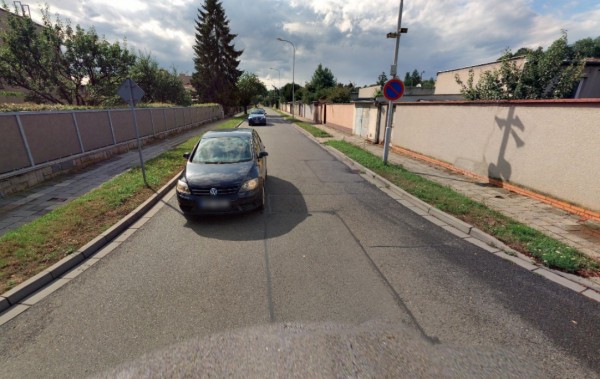 plánované opravy chodníků v části ul. Sportovní