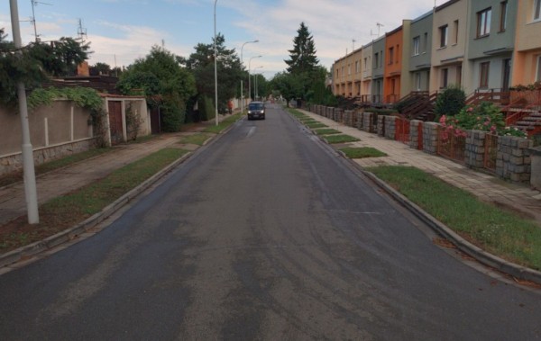 plánované opravy chodníků v části ul. Sportovní