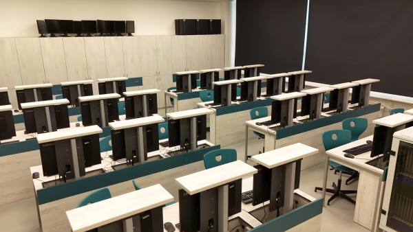 ZŠ Dr. Horáka - multimediální učebna