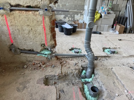 druhá dekáda srpna 2025