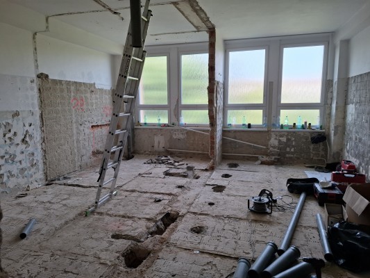 třetí dekáda července 2025