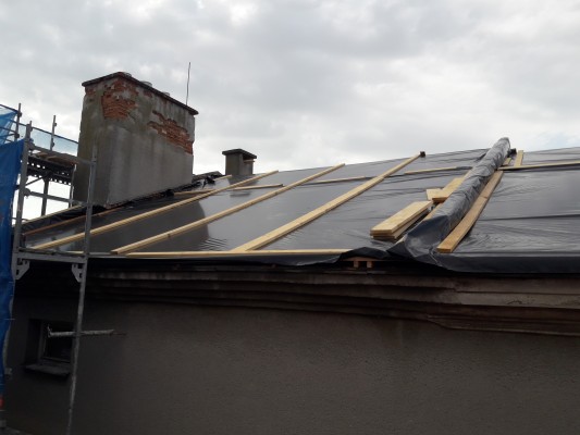 začátek srpna 2023