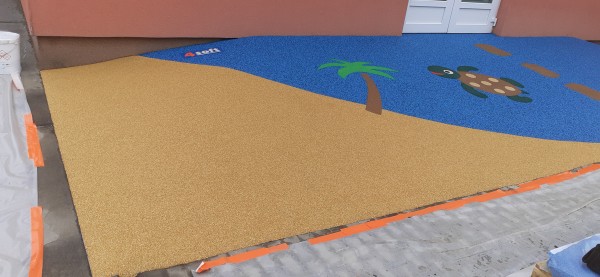 detail hřiště - listopad 2023