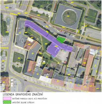 umístění zelené střechy na objektu magistrátu - letecký pohled