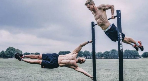 Samostatná hrazda na koupališti ve Vrahovicích