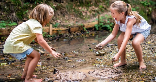 Oblázková pláž pro děti